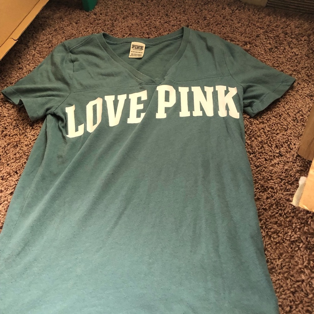 PINK v neck tee